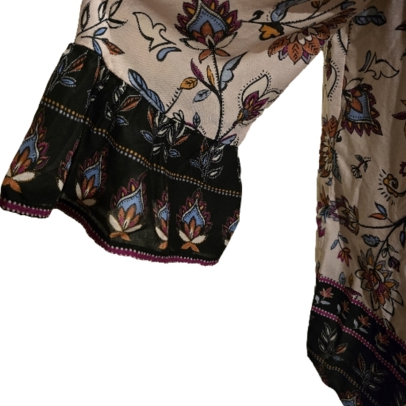 beachlunchlounge Boho Top With Bell Sleeve Size Small (s/p) - Picture 6 of 6